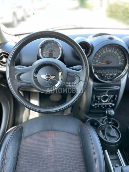 cd pleyer za MINI Countryman