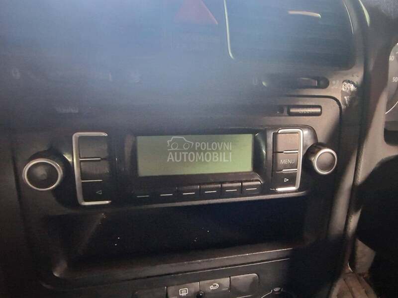 Multimedija za Volkswagen Golf 5