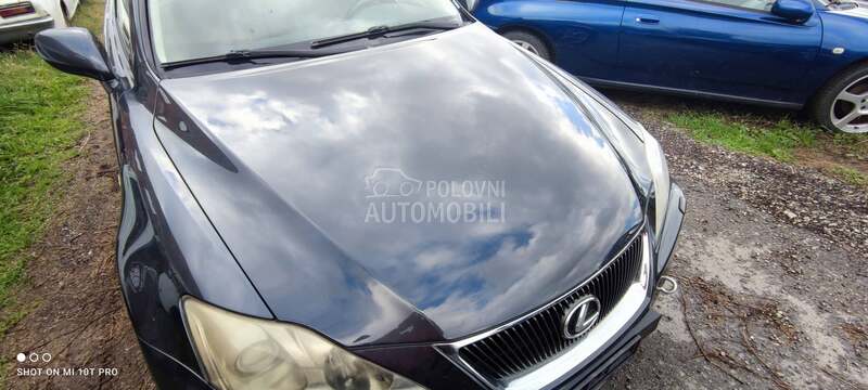 Hauba 1GO kod boje za Lexus IS 220 od 2006. do 2013. god.