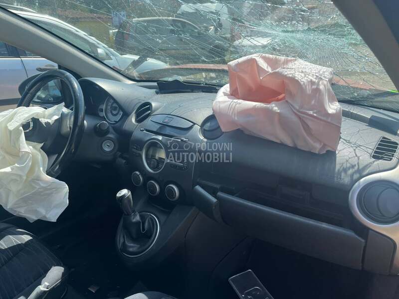 prekidac za svetla za Mazda 2 od 2007. do 2014. god.