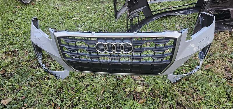 prednji branik 81A za Audi Q2 - 81A 807 437G