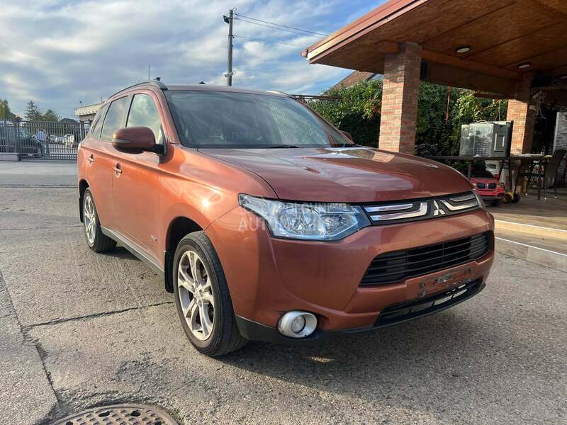 Interkuler za Mitsubishi Outlander od 2012. do 2016. god.