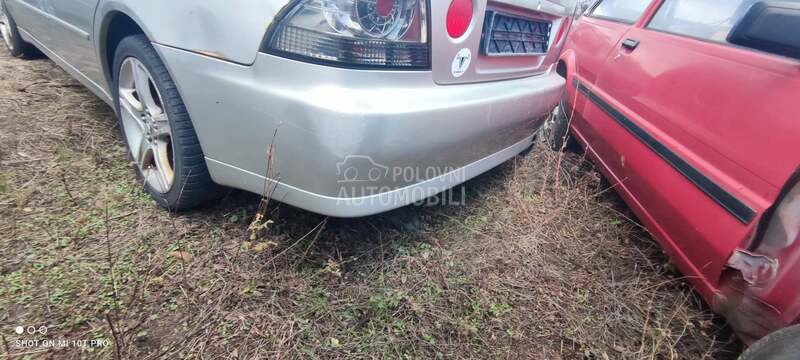 zadnji branik za Lexus IS 200 od 1999. do 2006. god.
