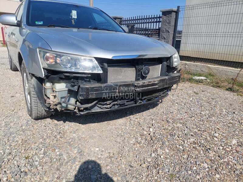 farovi za Hyundai Sonata od 2006. do 2008. god.