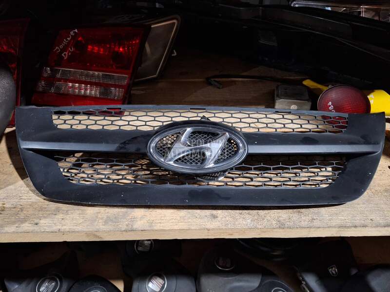 maska za Hyundai Sonata od 2006. do 2008. god.