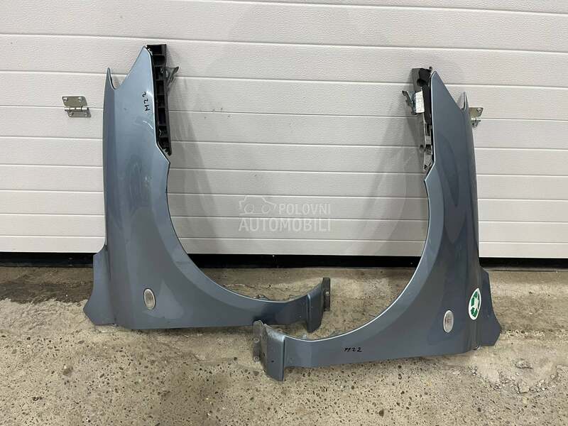 Blatobran krilo levo i desno za Mazda 2 od 2003. do 2007. god.