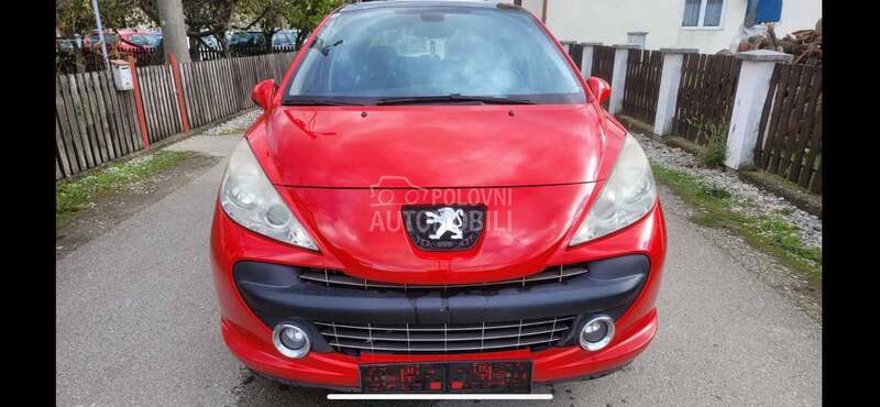 Peugeot 207 -  kompletan auto u delovima