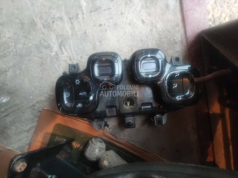 konzola digitalne klime za Fiat Panda od 2013. do 2023. god.