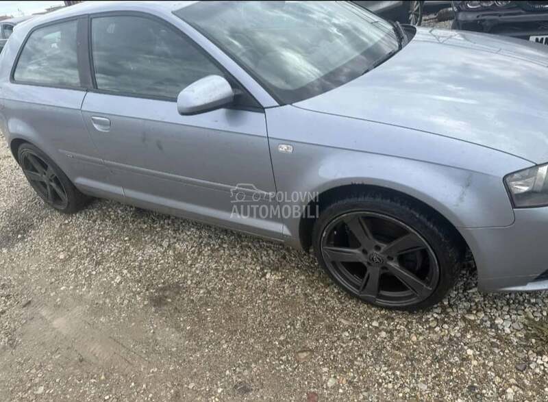 staklo u vratima za Audi A3, A4, A5 ... od 2002. do 2017. god.