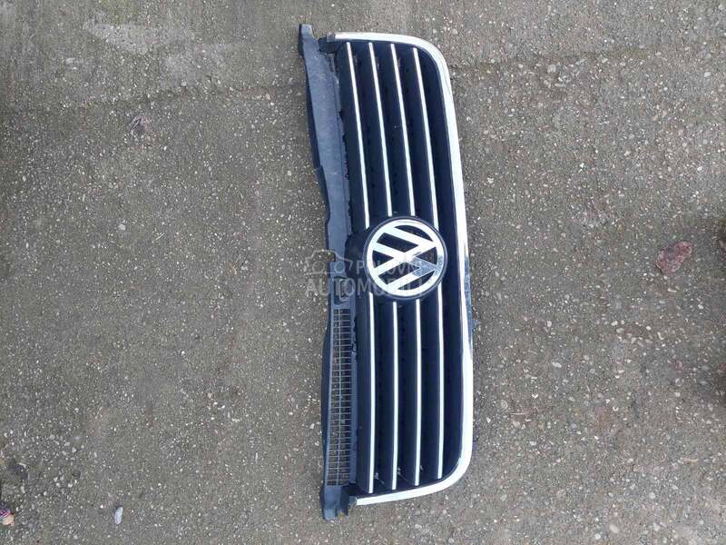 Maska za Volkswagen Passat B5.5