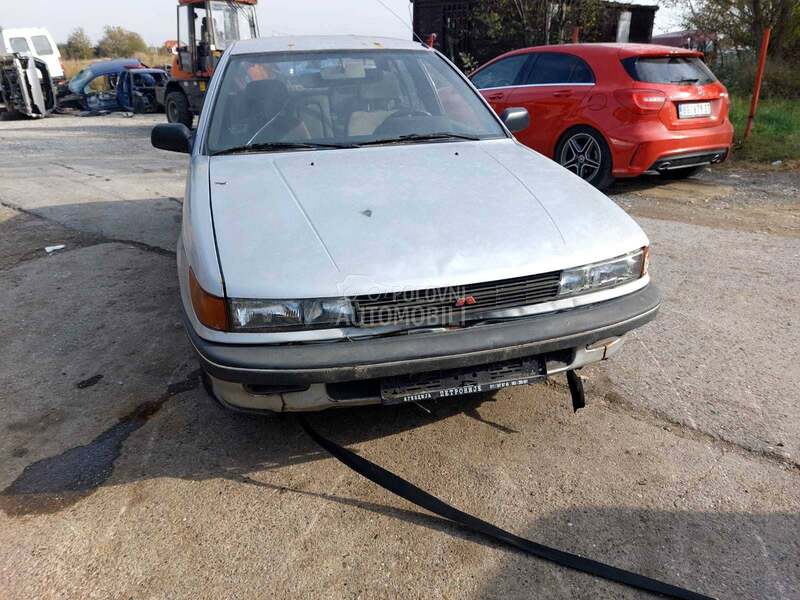 zadnji branik za Mitsubishi Lancer od 1988. do 1993. god.