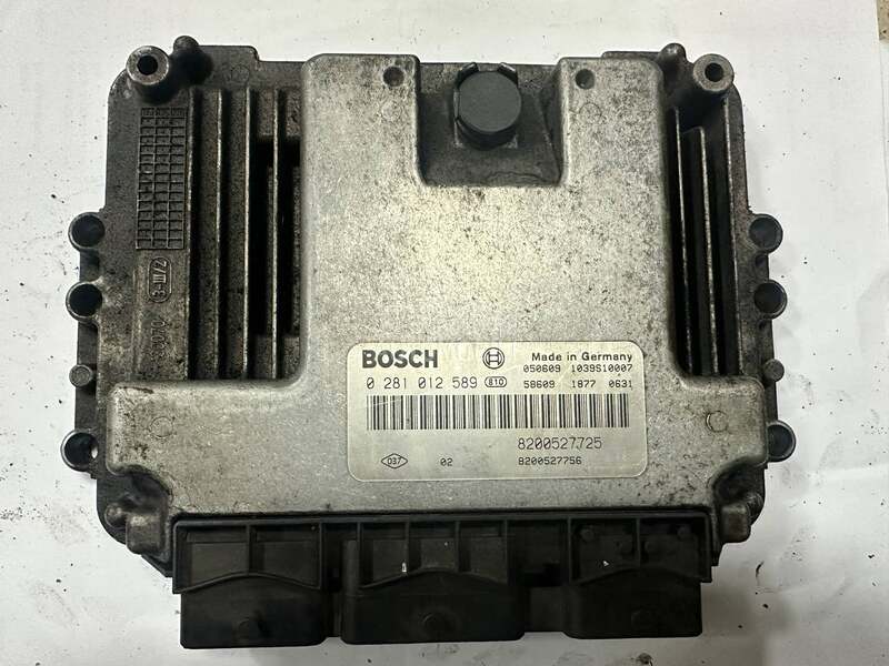 Motorni racunar za Renault Scenic od 2003. do 2008. god.