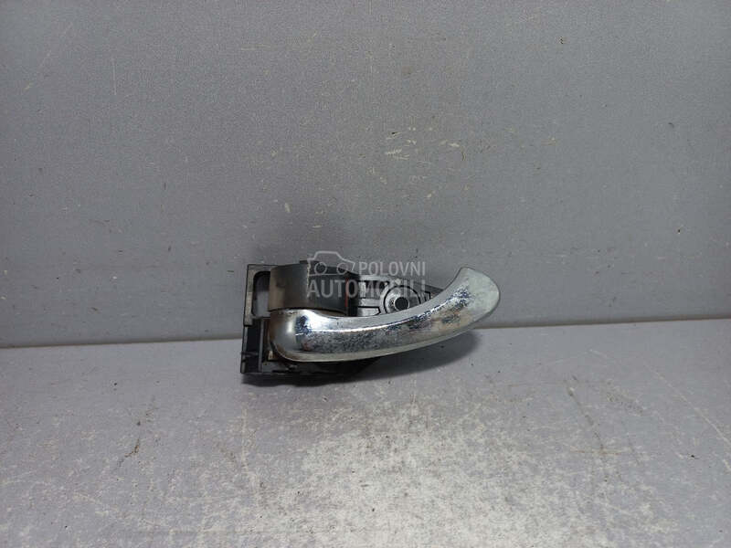 UNUTRASNJA RUCKA VRATA za Toyota RAV 4