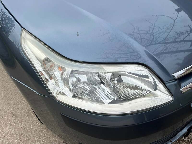 Desni Far za Citroen C4
