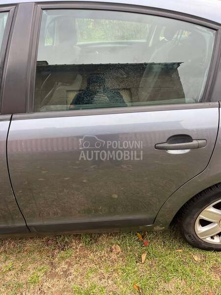 Zadnja Leva Vrata za Citroen C4