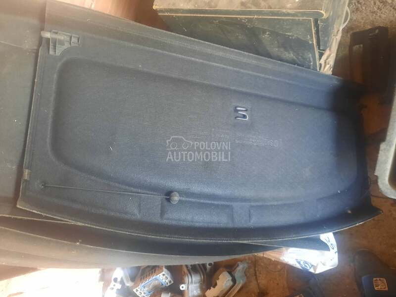Pollica gepek  za Golf 6 za Volkswagen Golf 6 od 2008. do 2012. god.