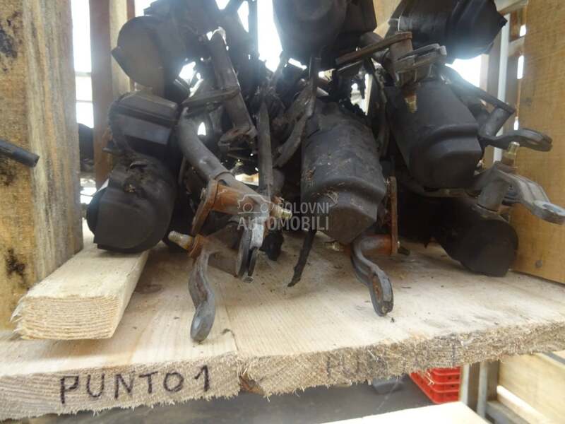 Prednji motor brisaca za Fiat Punto od 1993. do 1999. god.