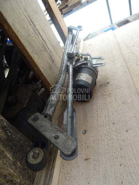 Prednji motor brisaca za Fiat Stilo
