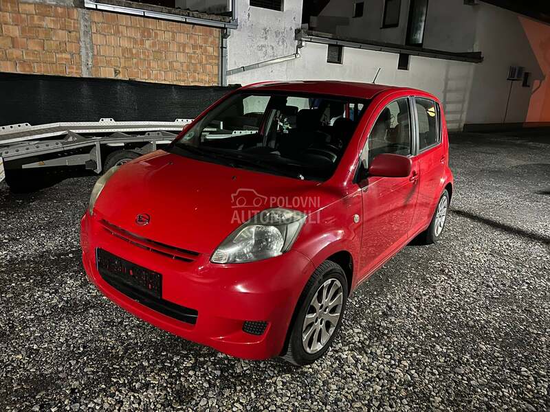 Daihatsu Sirion 2009. god. -  kompletan auto u delovima