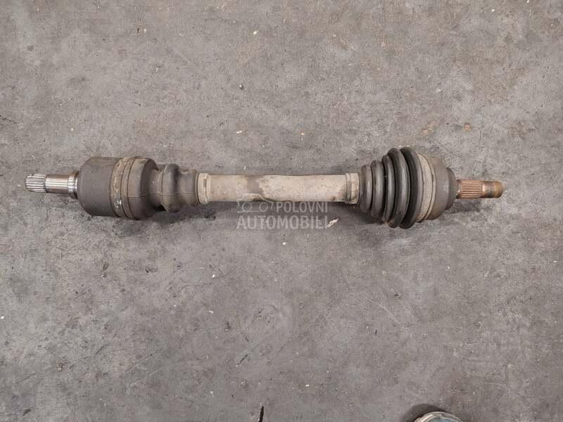 poluosovina leva 1.6HDI za Peugeot 307 od 2001. do 2008. god.