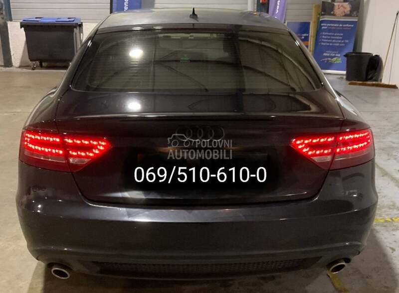 Audi A5 QUATTRO -  kompletan auto u delovima