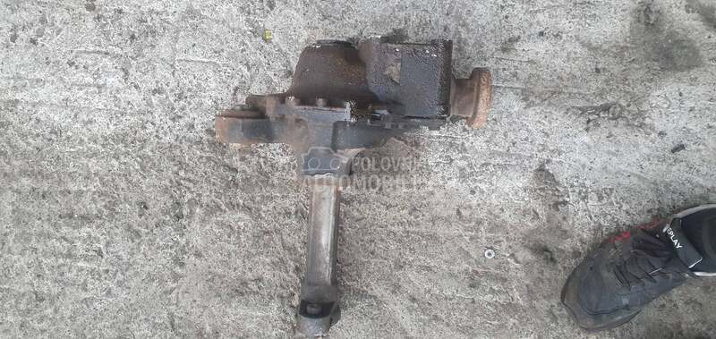 Prednji deferencijal 3.6d za Land Rover Range Rover Sport od 2005. do 2009. god.