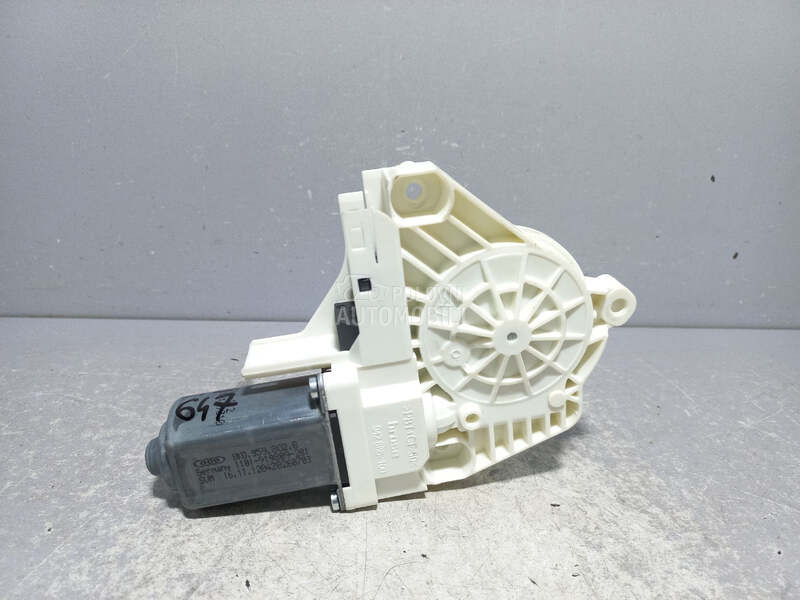 MOTORIC PODIZACA STAKLA za Audi Q5
