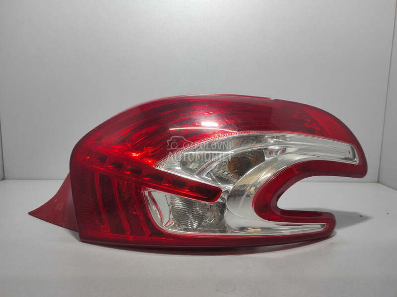 STOP SVJETLO za Peugeot 208