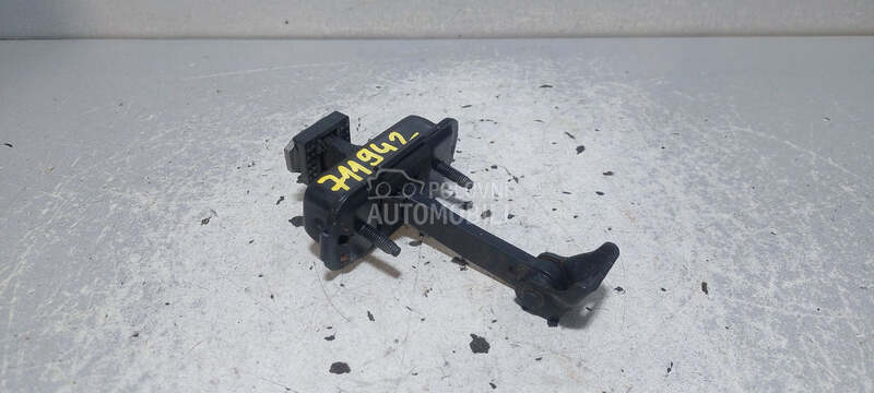 GRANICNIK VRATA za Peugeot 208