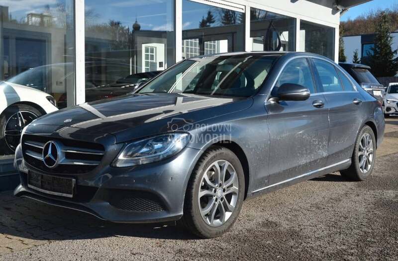 Mercedes Benz C Klasa W205 -  kompletan auto u delovima
