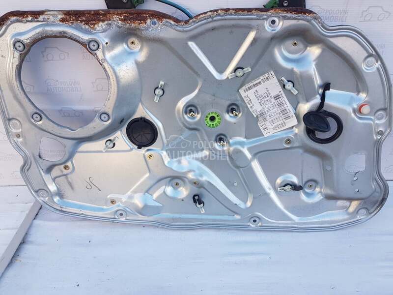 PODIZAČ LEVI 5 V KARAVAN za Fiat Stilo od 2001. do 2008. god.
