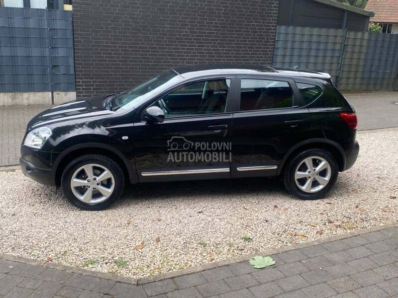 lajsna na vratima za Nissan Qashqai od 2008. do 2013. god.