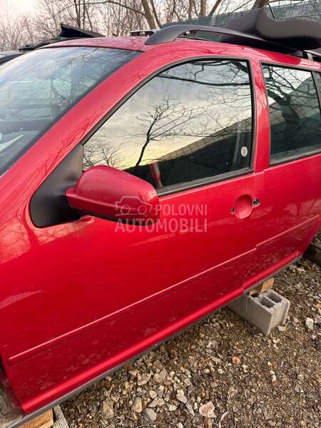 Retrovizor za Volkswagen Bora, Golf 4 od 1998. do 2005. god.
