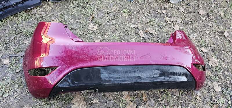 zadnji branik za Ford Fiesta