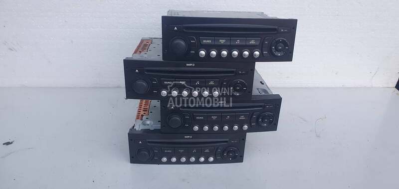 CD MP3 Plejer za Peugeot 1007