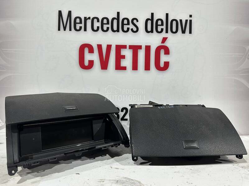 velika i mala navigacija w204 za Mercedes Benz C Klasa