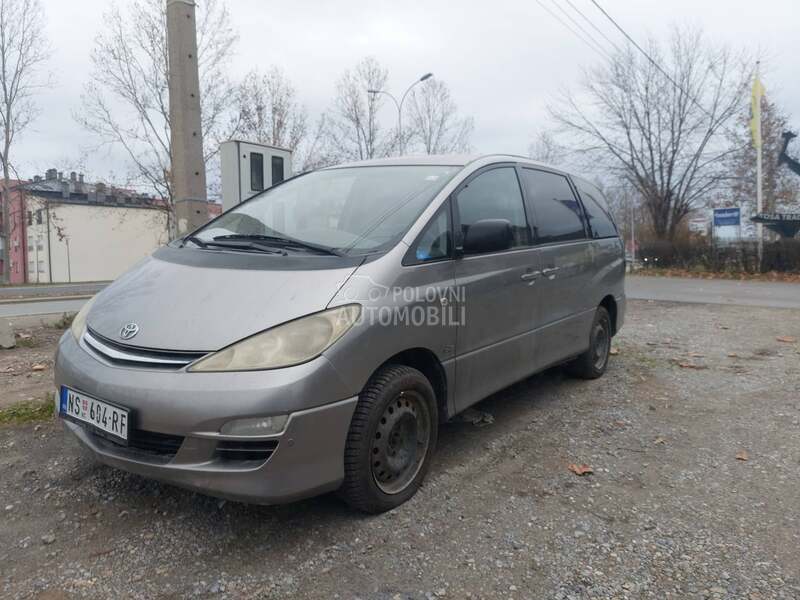 Toyota Previa 2004. god. -  kompletan auto u delovima