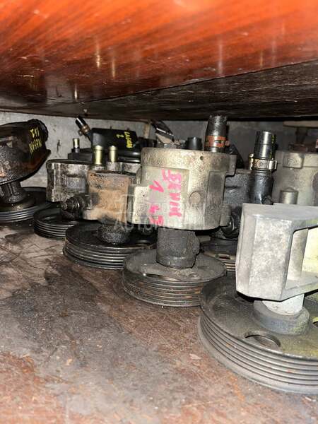 Servo pumpa za Renault Clio, Laguna, Megane ...
