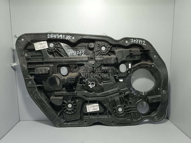 ELEKTRO PODIZAC STAKLA za Kia cee`d