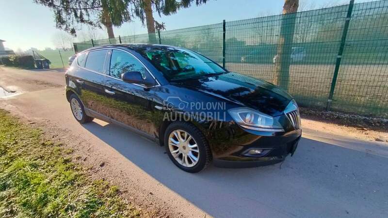Prednji branik kod 601b za Lancia Delta