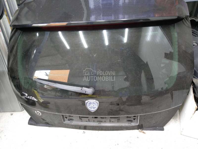 Zadnje staklo za Lancia Delta