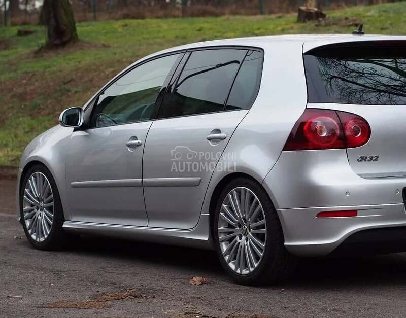 Glava motora 2.0 16v za Volkswagen Golf 5, Passat B6, Touran