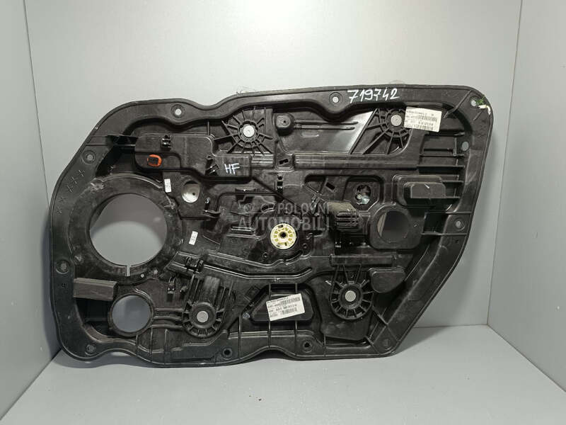 ELEKTRO PODIZAC STAKLA za Kia cee`d