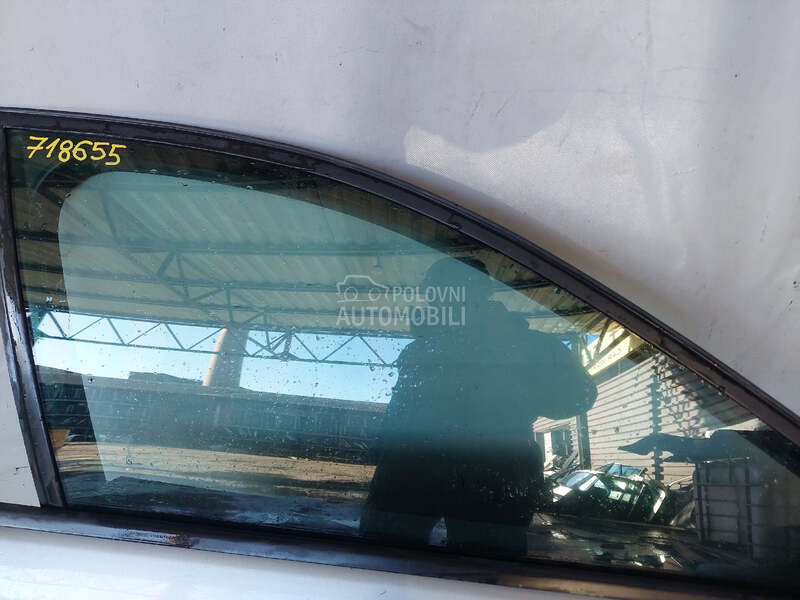 STAKLO za Audi A3