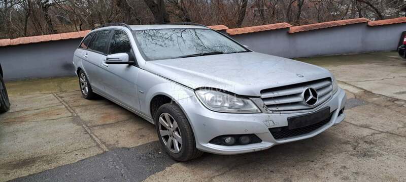 Kompletan motor za Mercedes Benz C 180, C 200, C 220 ... od 2008. do 2013. god.