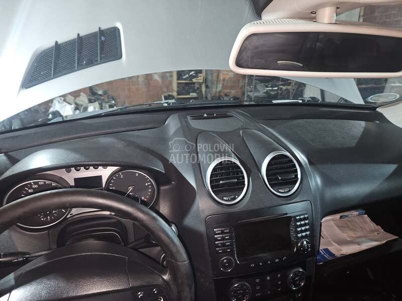 ML W164 Tabla airbeg instrumen za Mercedes Benz ML Klasa, ML 230, ML 250 ... od 2004. do 2011. god.