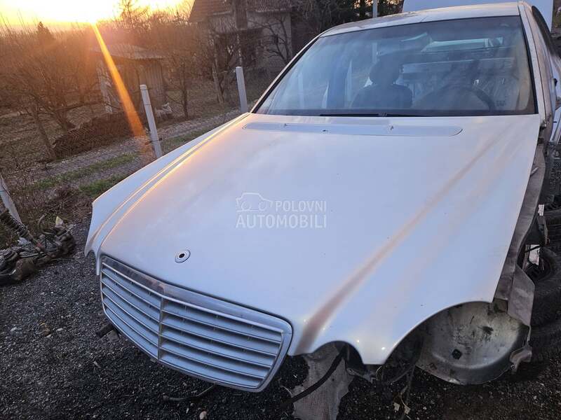 E Klasa W211 Hauba 744 za Mercedes Benz E Klasa, E 200, E 220 ...