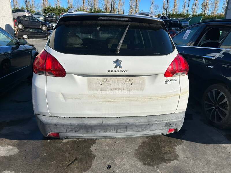 Zadnji branik za Peugeot 2008 od 2013. do 2019. god.