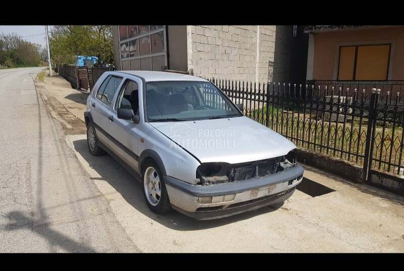 Delovi za Volkswagen Golf 3 1.6 gt 1995. god.