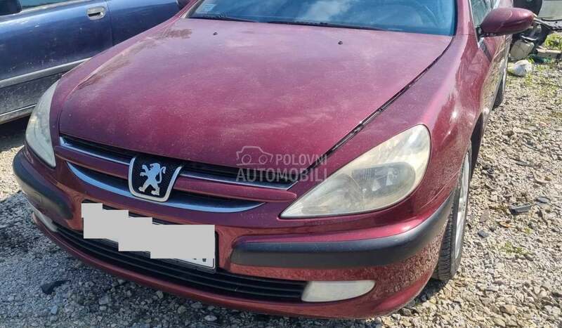 Prednji branik za Peugeot 607 za 2003. god.